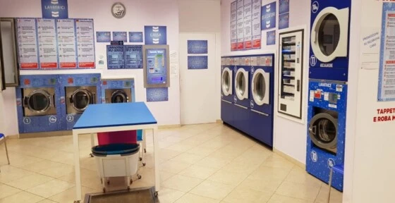 "La self service del futuro:ecologica e hi-tech "La self service del futuro:ecologica e hi-tech